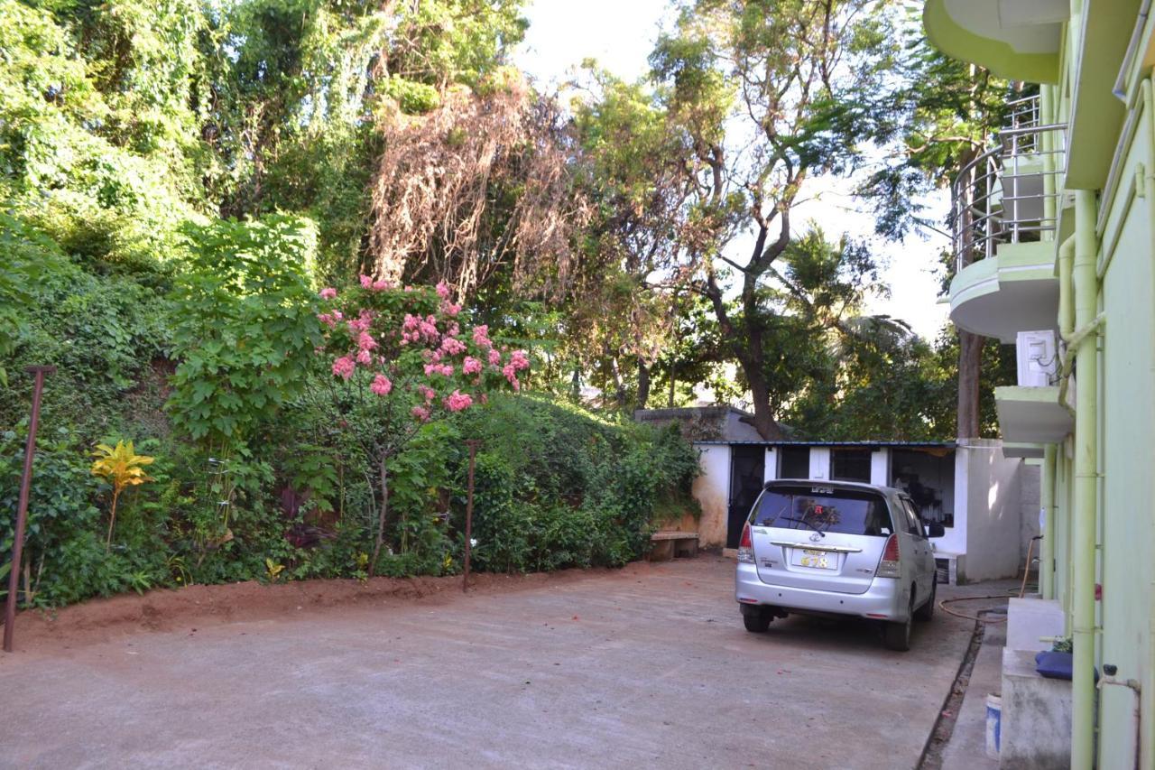 Yuga Guest House Kuttalam  Ngoại thất bức ảnh