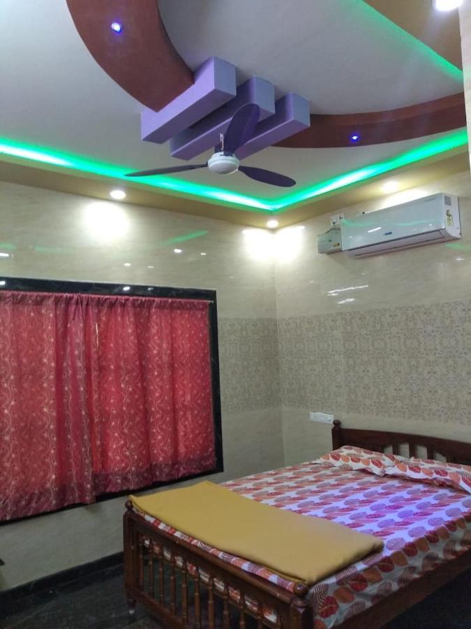 Yuga Guest House Kuttalam  Ngoại thất bức ảnh