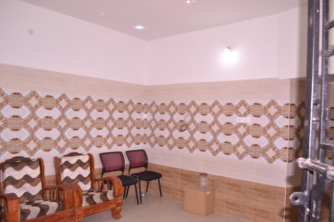 Yuga Guest House Kuttalam  Ngoại thất bức ảnh